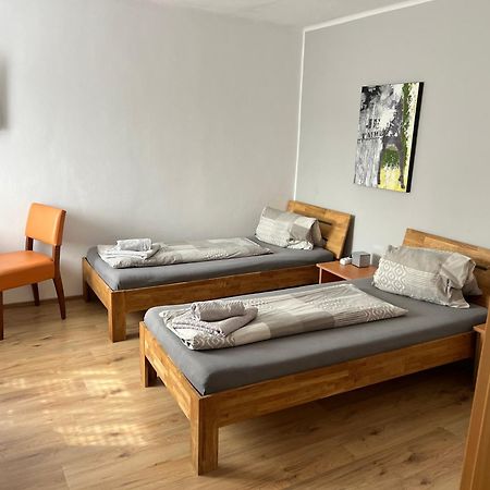 Roccos Raum Hotel Kapfenberg Eksteriør billede