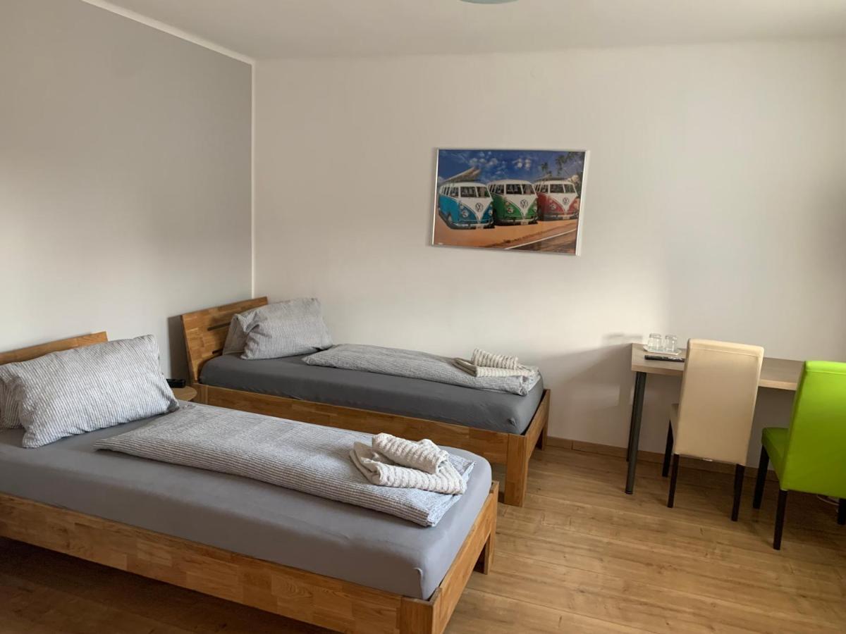 Roccos Raum Hotel Kapfenberg Eksteriør billede