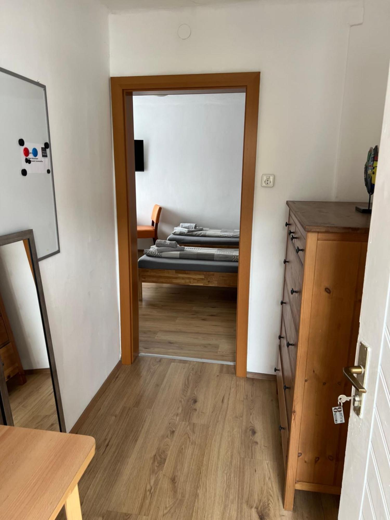 Roccos Raum Hotel Kapfenberg Eksteriør billede